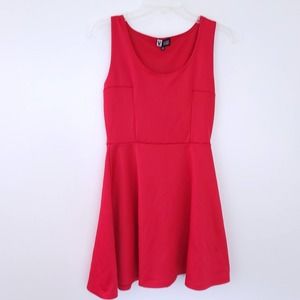VIBE Sportswear Fit & Flare Dress Red Medium Juniors Sleeveless